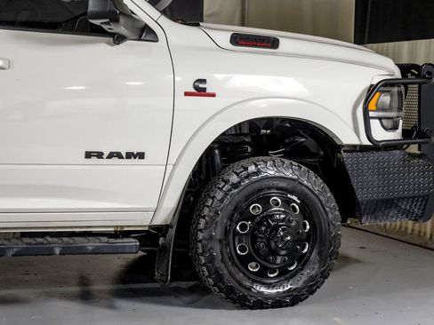 Used 2021 RAM 3500 Laramie w/ Night Edition AWD/4WD image 7