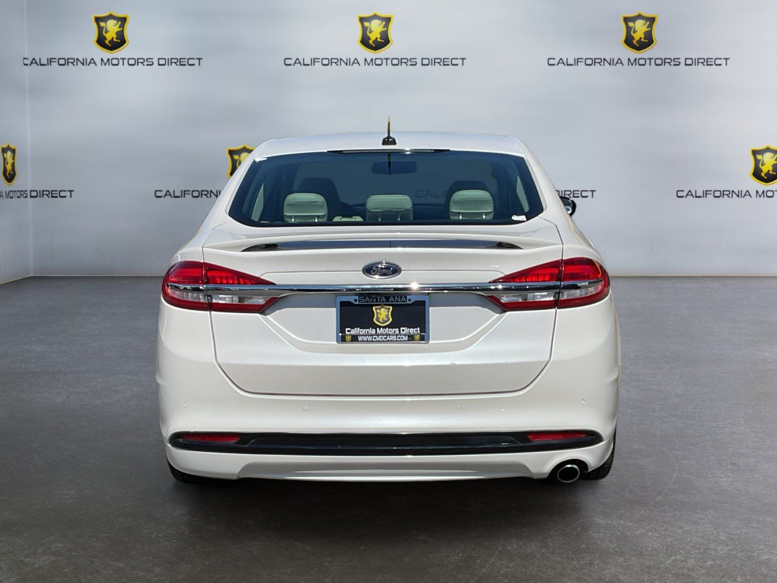 Used 2017 Ford Fusion Energi Titanium FWD image 6