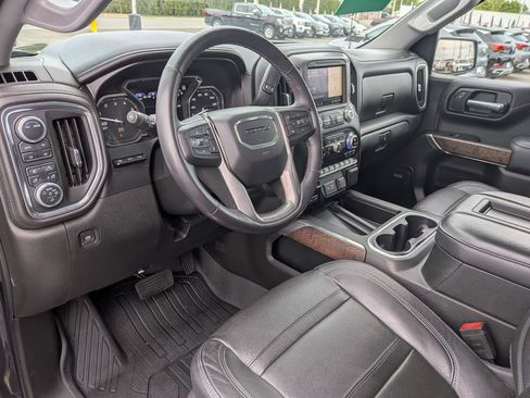 Certified 2020 GMC Sierra 1500 Denali w/ Denali Ultimate Package AWD/4WD image 9