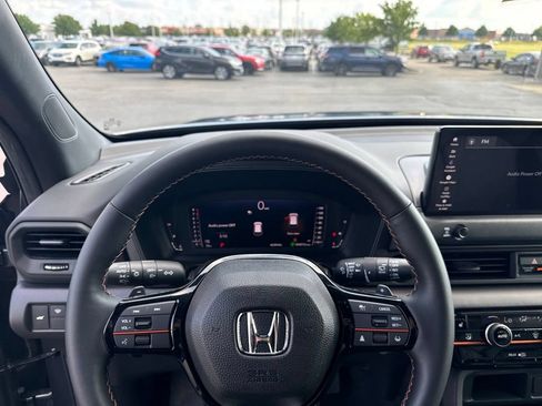 Certified 2026 Honda Pilot TrailSport image 13