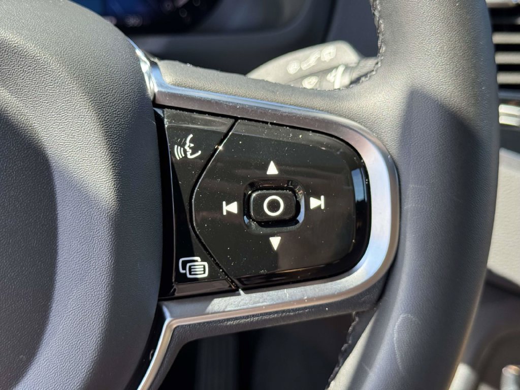 Certified 2024 Volvo XC90 B6 Ultimate AWD/4WD image 20
