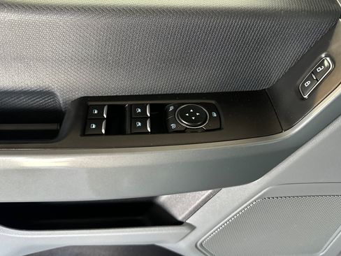 Used 2022 Ford F150 XLT AWD/4WD image 11