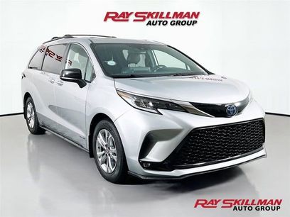 Used 2021 Toyota Sienna XSE