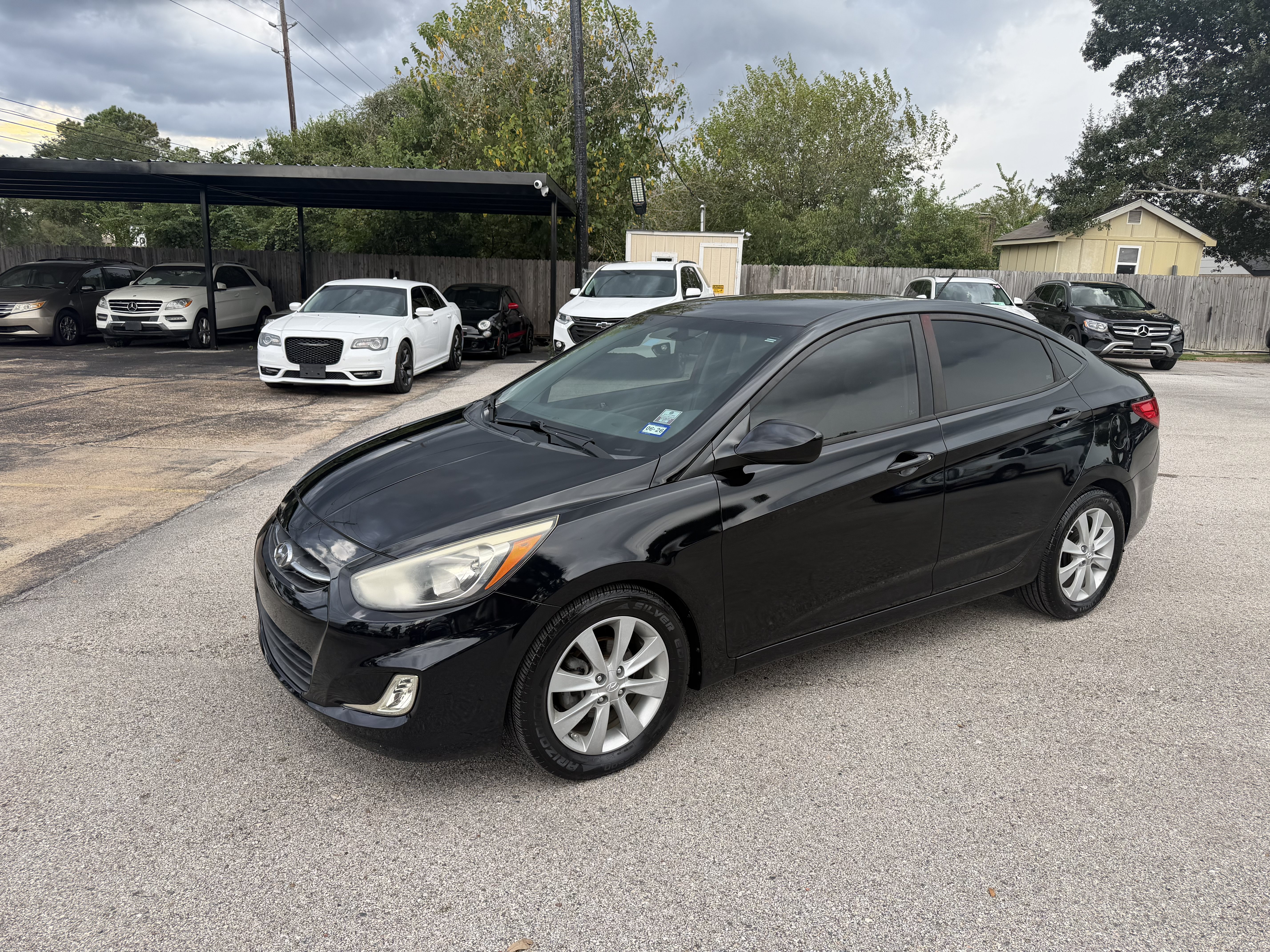 Used 2016 Hyundai Accent SE w/ Option Group 02 FWD image 9