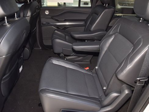 New 2025 Lincoln Navigator L Reserve w/ Jet Appearance Package image 14