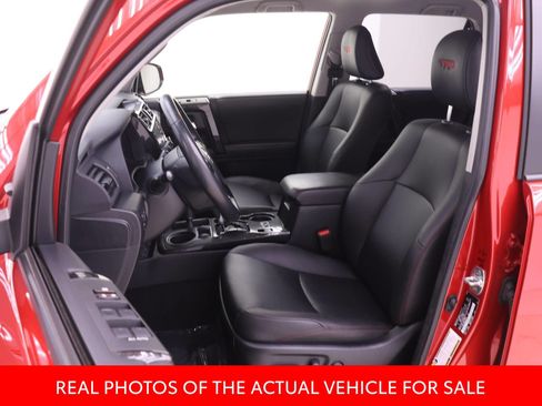Certified 2024 Toyota 4Runner TRD Off-Road Premium AWD/4WD image 4