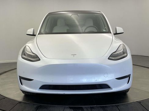Used 2020 Tesla Model Y Long Range image 10