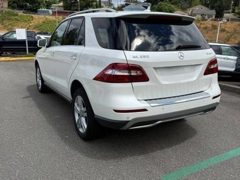 Used 2013 Mercedes-Benz ML 350 4MATIC image 2