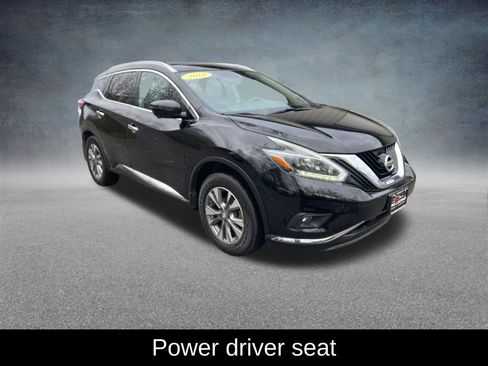 Used 2018 Nissan Murano SL w/ Moonroof Package image 9