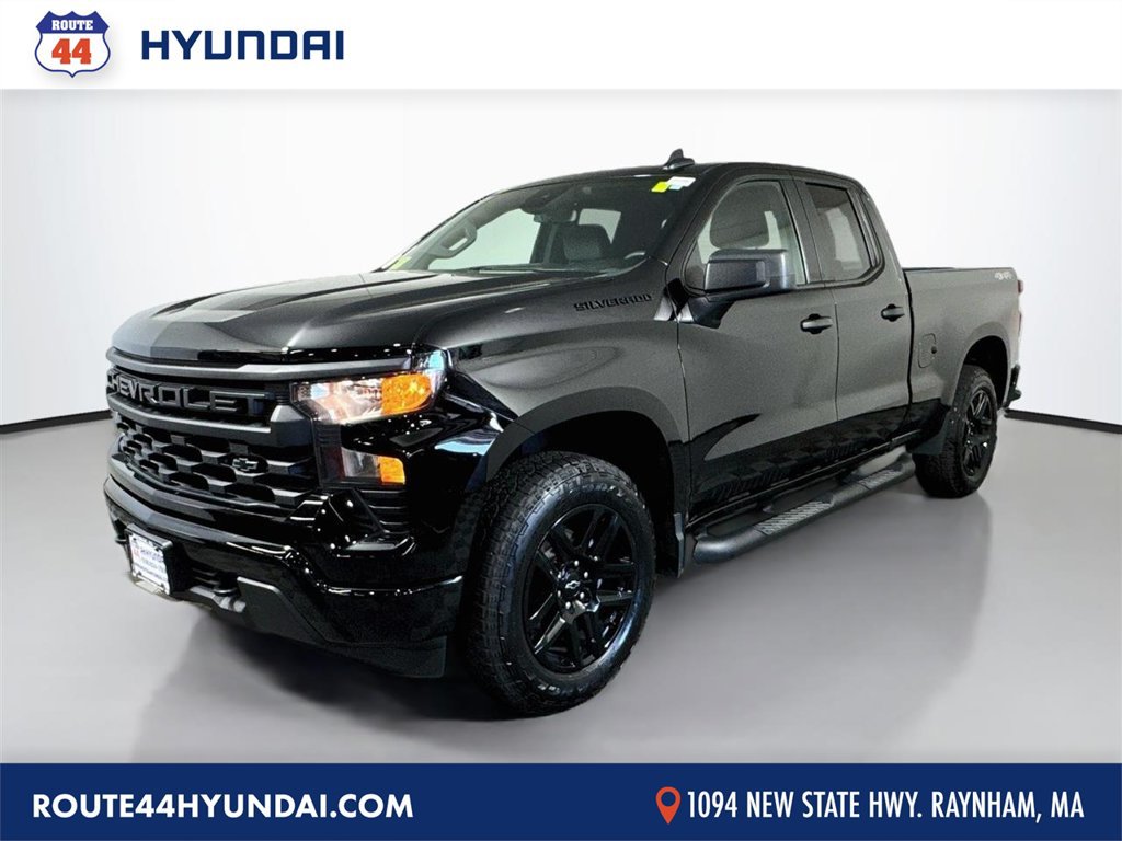 Used 2024 Chevrolet Silverado 1500 Custom w/ Turbomax Blackout Package AWD/4WD image 1