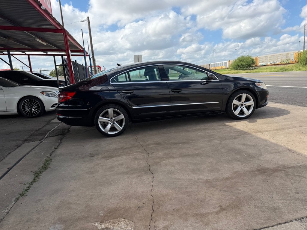 Used 2012 Volkswagen CC Lux Limited FWD image 16