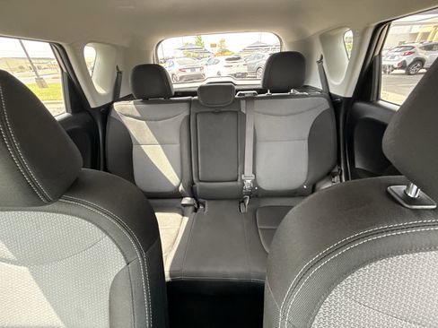 Used 2018 Kia Soul + FWD image 15
