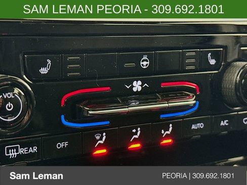 New 2025 Jeep Grand Cherokee L Laredo w/ Luxury Tech Group I image 19