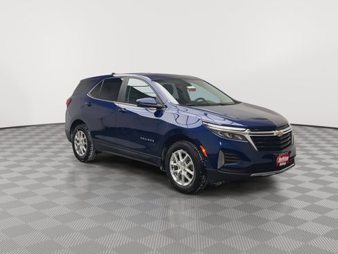 Used 2023 Chevrolet Equinox LT w/ Driver Convenience Package image 31