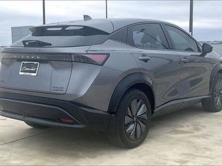 Used 2023 Nissan Ariya AWD video 2