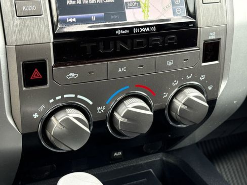 Used 2019 Toyota Tundra SR5 w/ SR5 Upgrade Package RWD image 24