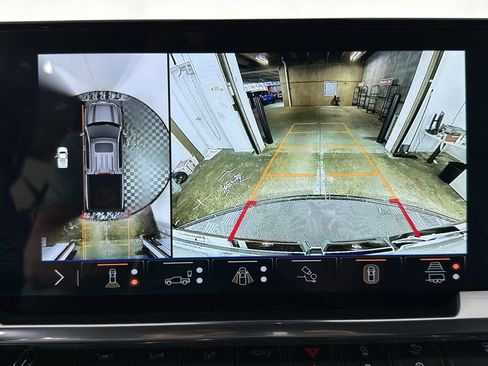 New 2025 GMC Sierra 1500 Elevation w/ Elevation Premium Package image 29