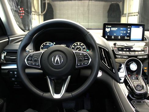 Used 2025 Acura RDX SH-AWD w/ Technology Package image 40
