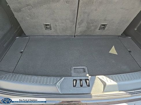 Used 2023 Ford Explorer ST w/ Equipment Group 401A image 11