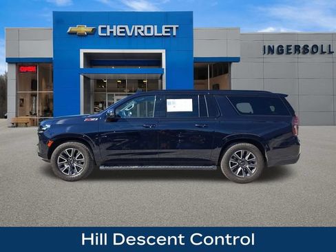 Used 2024 Chevrolet Suburban Z71 w/ Z71 Off-Road Package AWD/4WD image 27