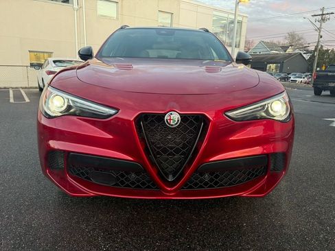 Used 2022 Alfa Romeo Stelvio Quadrifoglio w/ Active Assist Plus Package image 5