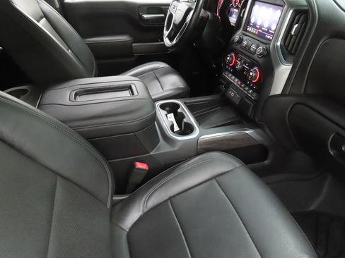 Used 2019 Chevrolet Silverado 1500 LTZ AWD/4WD image 25