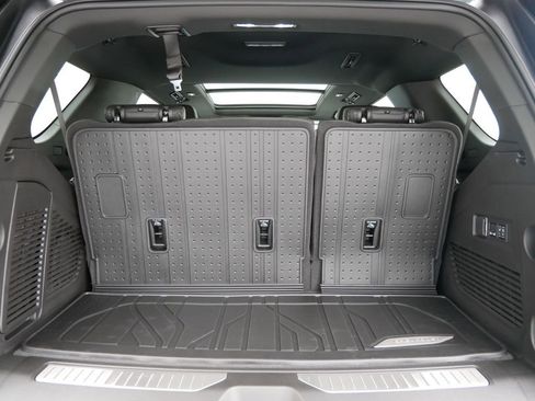 New 2026 Chevrolet Tahoe Z71 w/ Z71 Off-Road Package image 7