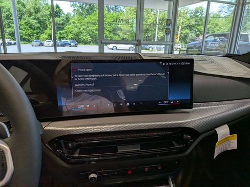 New 2026 BMW 330i xDrive Sedan w/ M Sport Package AWD/4WD image 13