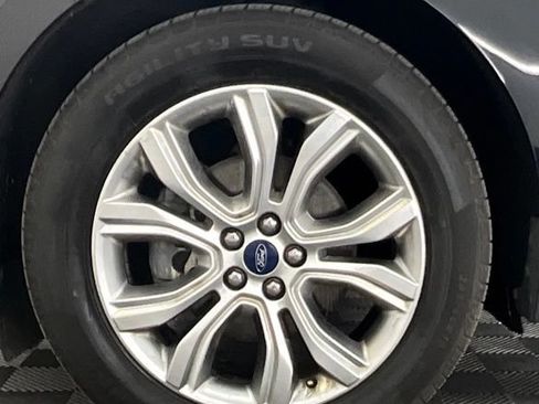 Used 2020 Ford Edge Titanium FWD image 15