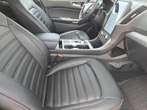 Certified 2022 Ford Edge SEL w/ Convenience Package image 15