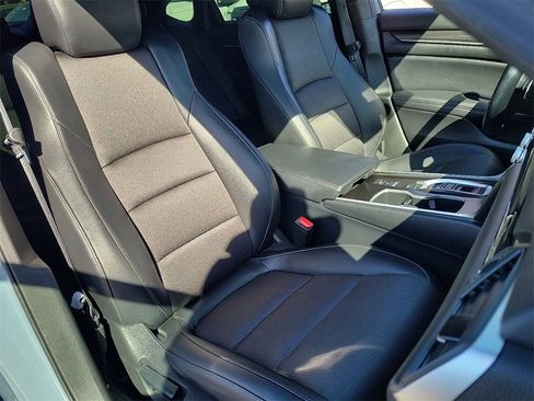 Used 2022 Honda Accord Sport image 16