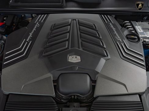 Used 2024 Lamborghini Urus Performante image 11