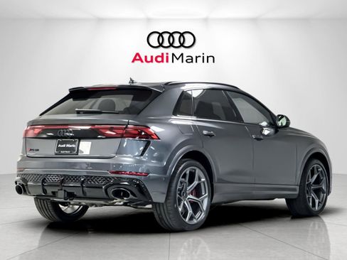 New 2026 Audi RS Q8 performance image 5