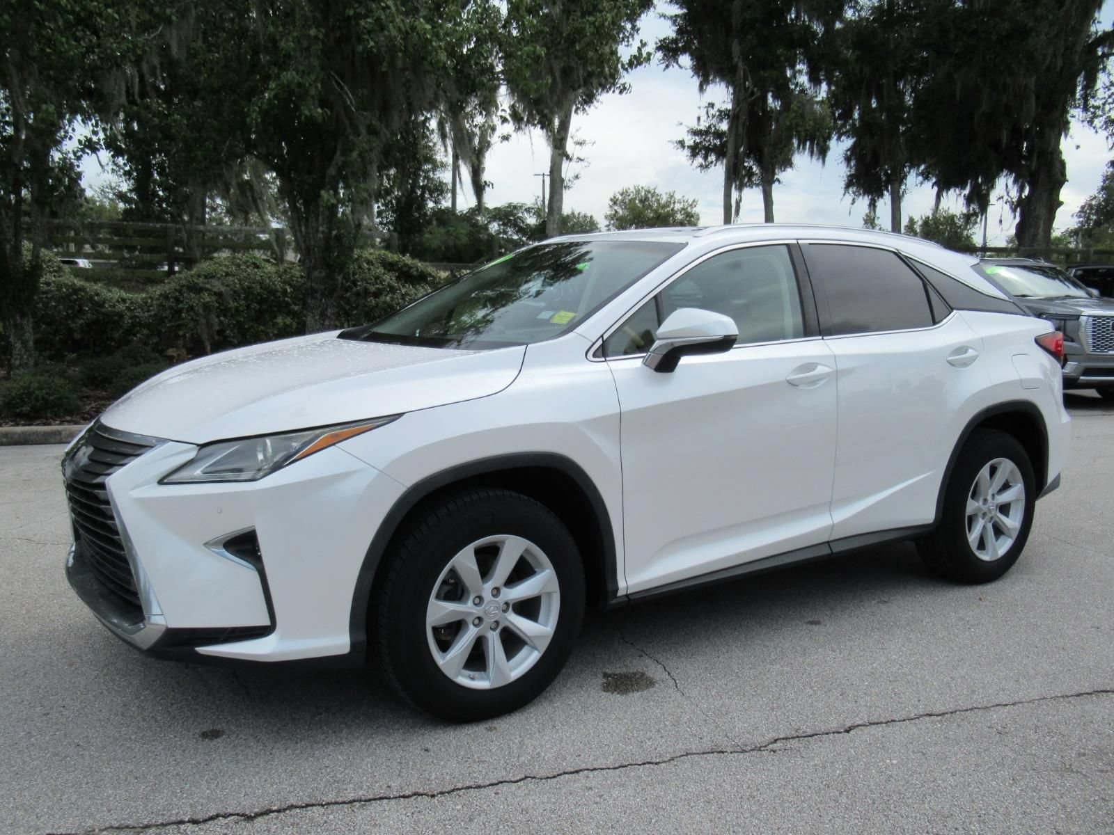 Used 2017 Lexus RX 350 FWD image 4