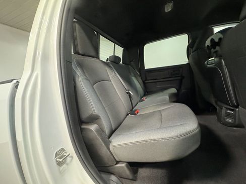 Used 2024 RAM 2500 Tradesman w/ Chrome Appearance Group image 14