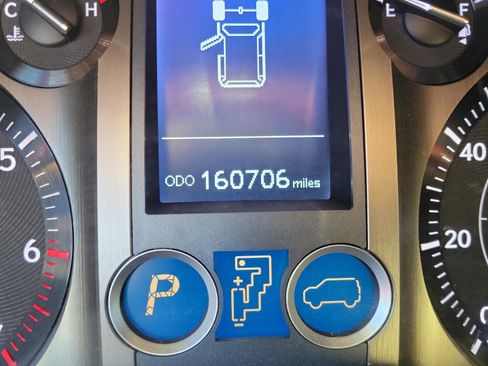 Used 2016 Lexus GX 460 460 w/ Premium Package image 17