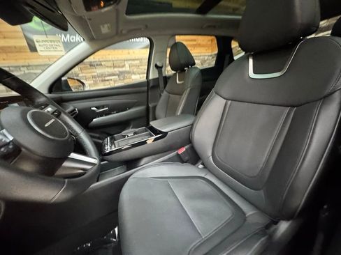 Certified 2025 Hyundai Tucson Limited image 32