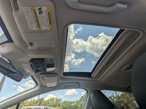 Used 2020 Subaru Crosstrek 2.0i Limited w/ Moonroof Package w/Navigation AWD/4WD image 20