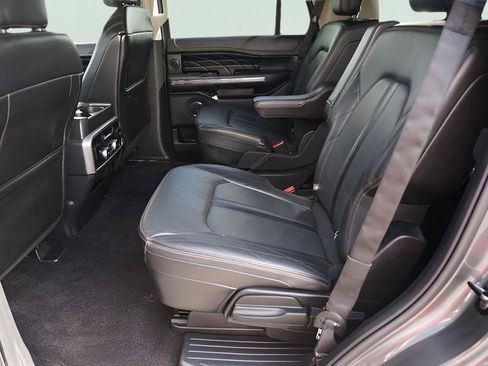Used 2020 Ford Expedition Platinum RWD image 13