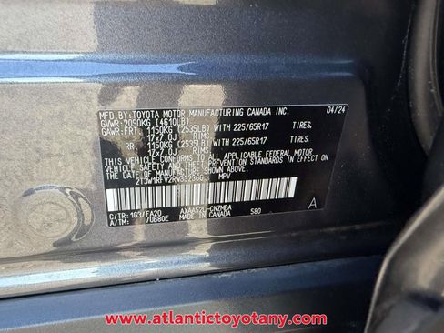 Used 2024 Toyota RAV4 XLE FWD image 24