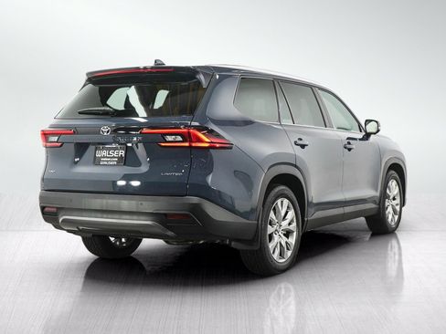 Used 2026 Toyota Grand Highlander AWD image 5