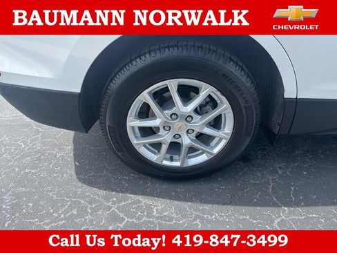 Used 2023 Chevrolet Equinox LT FWD image 31