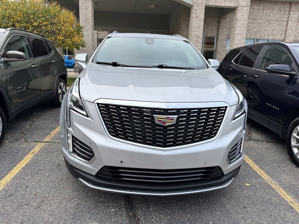 Used 2020 Cadillac XT5 Premium Luxury w/ LPO, Floor Liner Package FWD image 15