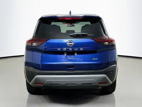 Used 2023 Nissan Rogue SV FWD image 6