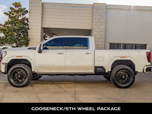 Used 2025 GMC Sierra 2500 Denali Ultimate image 6