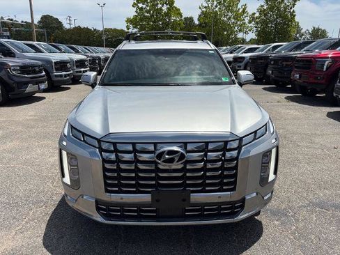 Used 2024 Hyundai Palisade Calligraphy AWD/4WD image 2