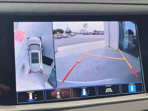 Used 2025 Cadillac XT5 Premium Luxury w/ Technology Package FWD image 20