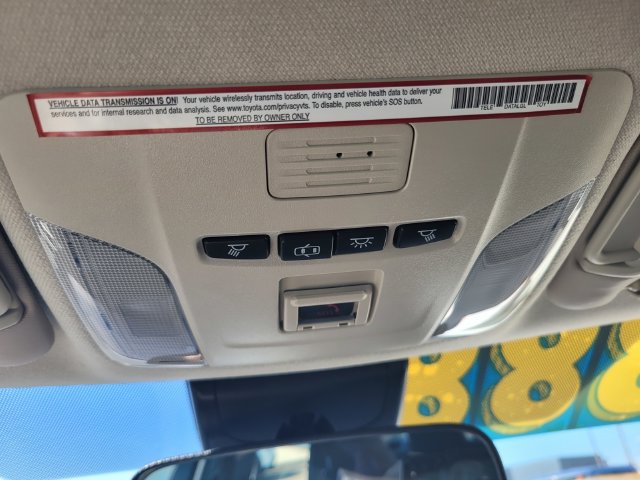 Used 2022 Toyota Corolla LE FWD image 22