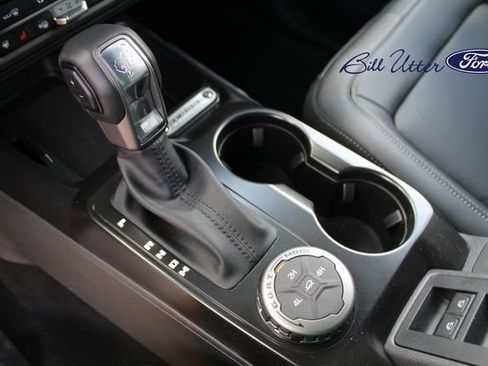 New 2026 Ford Bronco Outer Banks AWD/4WD image 13