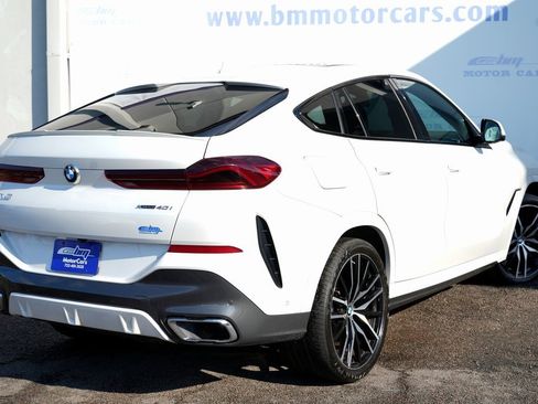 Used 2022 BMW X6 xDrive40i w/ M Sport Package image 3